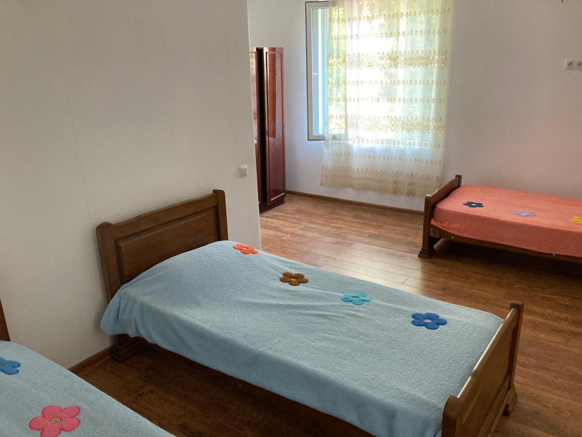 Guest House Maxim Makhindzsauri Kültér fotó
