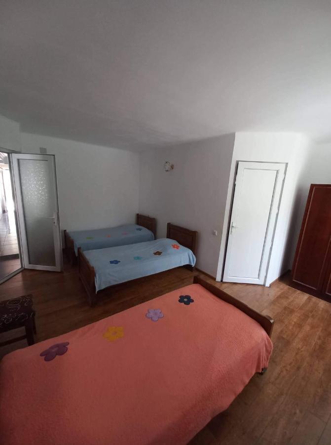 Guest House Maxim Makhindzsauri Kültér fotó