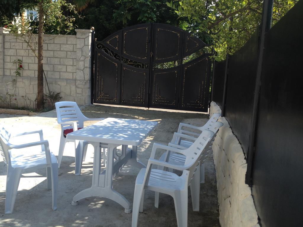 Guest House Maxim Makhindzsauri Kültér fotó