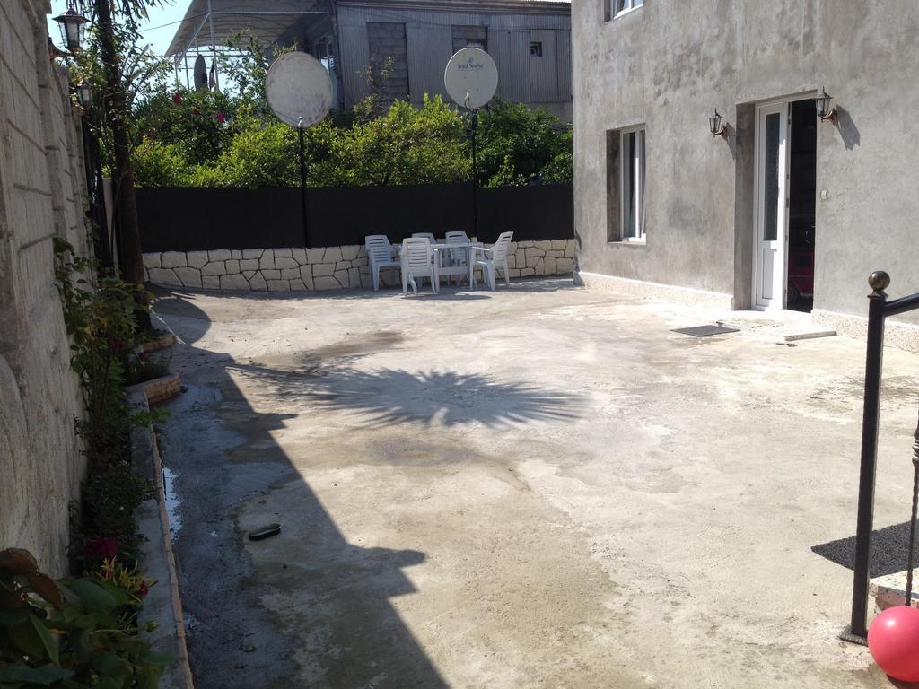 Guest House Maxim Makhindzsauri Kültér fotó