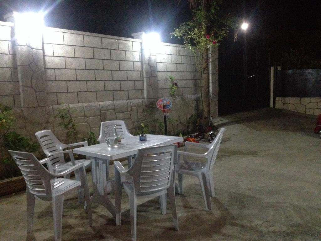 Guest House Maxim Makhindzsauri Kültér fotó