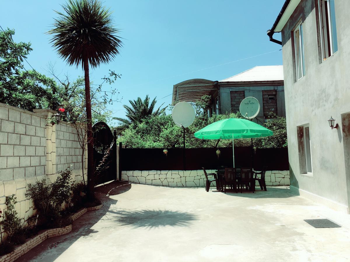 Guest House Maxim Makhindzsauri Kültér fotó