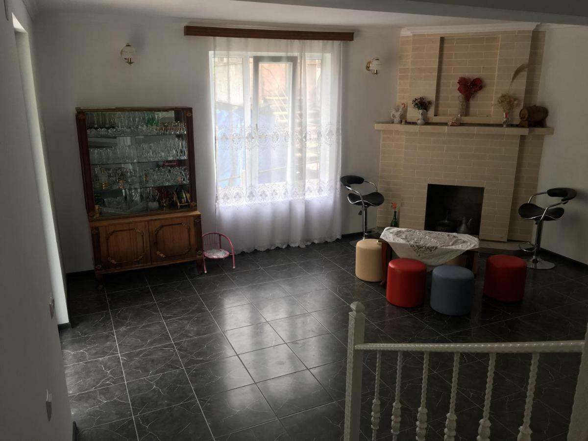 Guest House Maxim Makhindzsauri Kültér fotó